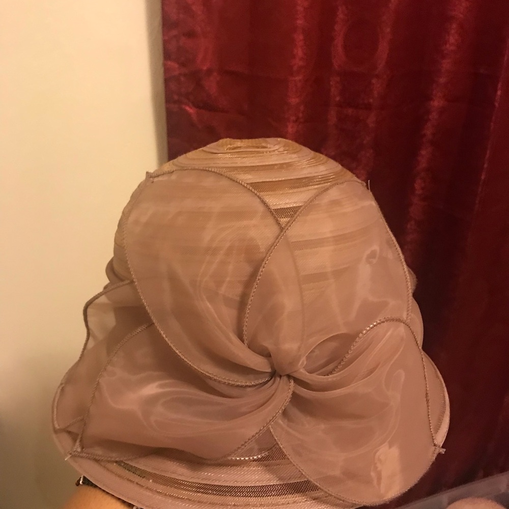 Hat - Picture 4 of 4